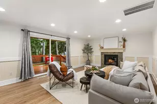 18505 NE 26th St, Redmond, WA 98052 - Photo 16