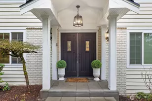 18505 NE 26th St, Redmond, WA 98052 - Photo 4