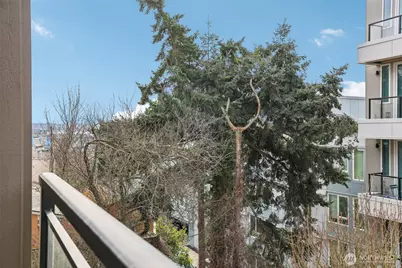 2219 14th Avenue W #304, Seattle, WA 98119 - Photo 20