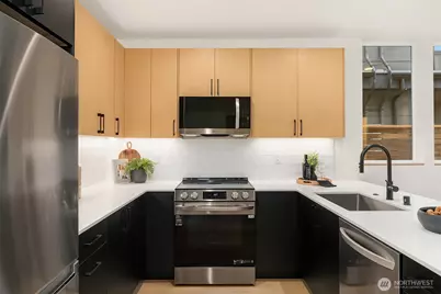 1459 22nd Avenue, Seattle, WA 98122 - Photo 6