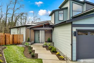 10035 NE 196th Pl, Bothell, WA 98011 - Photo 2