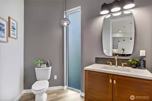 10035 NE 196th Pl, Bothell, WA 98011 - Photo 10