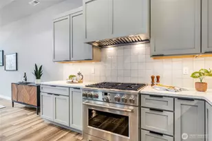 10035 NE 196th Pl, Bothell, WA 98011 - Photo 8