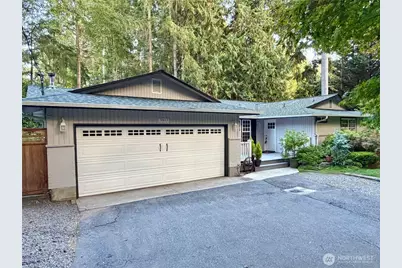 3813 70th Avenue NW, Gig Harbor, WA 98335 - Photo 1