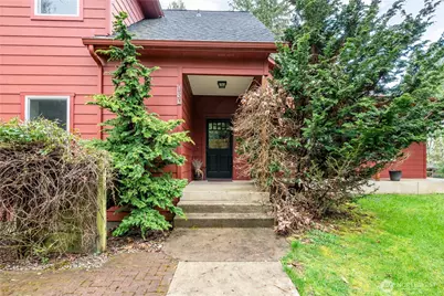 180 Trinity Drive, Castle Rock, WA 98611 - Photo 4