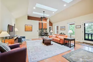 180 Trinity Dr, Castle Rock, WA 98611 - Photo 6