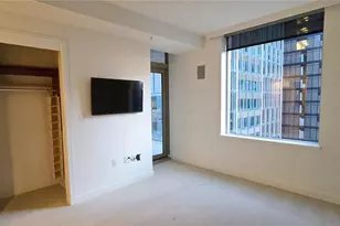 10650 NE 9th Pl, Bellevue, WA 98004 - Photo 4