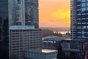 10650 NE 9th Pl, Bellevue, WA 98004 - Photo 16