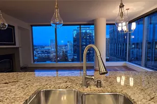 10650 NE 9th Pl, Bellevue, WA 98004 - Photo 10