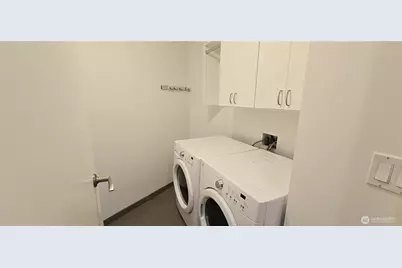 10650 NE 9th Place #1820, Bellevue, WA 98004 - Photo 14