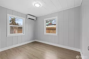 817 114th St S, Tacoma, WA 98444 - Photo 10