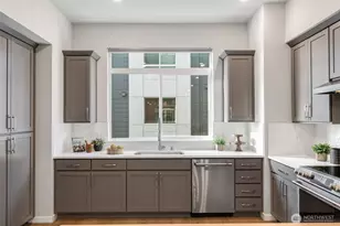 8321 NE 176th Ct, Kenmore, WA 98028 - Photo 8