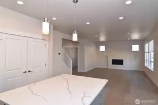 1138 Whidbey St, Bellingham, WA 98229 - Photo 10