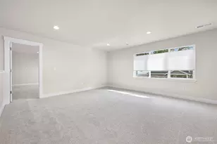 1138 Whidbey St, Bellingham, WA 98229 - Photo 12