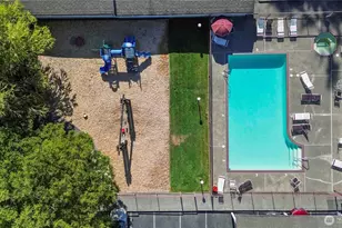 23303 Cedar Way, Mountlake Terrace, WA 98043 - Photo 36