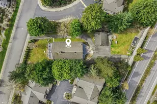 18654 NE 55th St, Redmond, WA 98052 - Photo 4