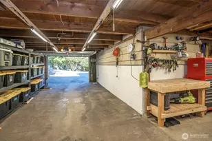 1221 Huson Dr, Tacoma, WA 98405 - Photo 32