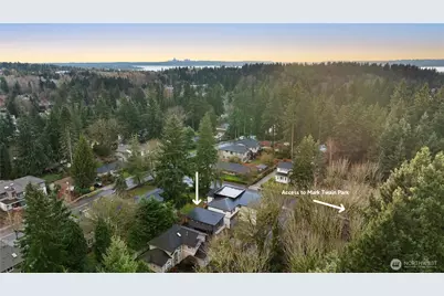 13009 NE 104th Place, Kirkland, WA 98033 - Photo 32