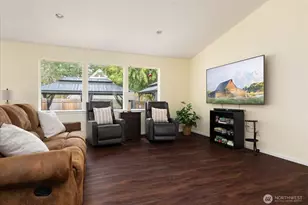 7882 Blakely Ave, Clinton, WA 98236 - Photo 4