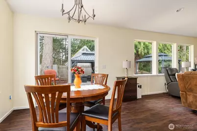 7882 Blakely Avenue, Clinton, WA 98236 - Photo 6