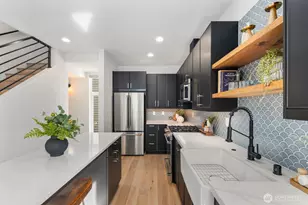 3625 Wallingford Ave N, Seattle, WA 98103 - Photo 12