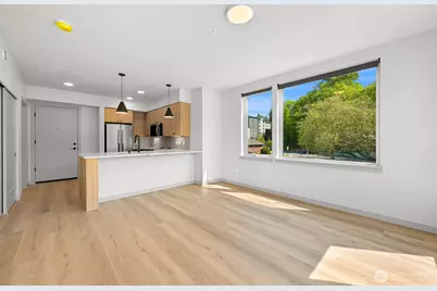 820 N State Street #521, Bellingham, WA 98225 - Photo 1