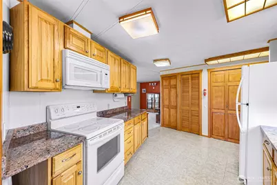 1200 Lincoln Street #404, Bellingham, WA 98229 - Photo 18