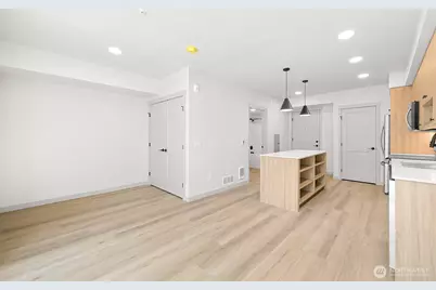820 N State Street #505, Bellingham, WA 98225 - Photo 6