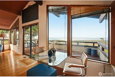 12656 Blakely Place NW, Seattle, WA 98177 - Photo 8