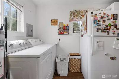 19127 Patterson Road E, Orting, WA 98360 - Photo 32