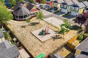 11415 6th Ave E, Tacoma, WA 98445 - Photo 26