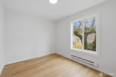 3233 NE 12th Street #201, Renton, WA 98056 - Photo 12