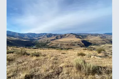 2 Riverbend Overlook, Methow, WA 98834 - Photo 1