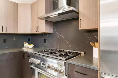 13163 93rd Avenue NE, Kirkland, WA 98034 - Photo 10