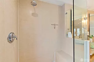 10595 NE 12th Pl, Bellevue, WA 98004 - Photo 26