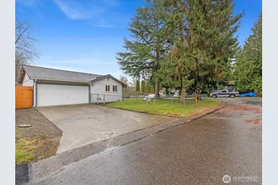 5827 145th Street NE, Marysville, WA 98271 - Photo 2