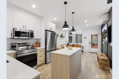 909 Hiawatha Place S #C, Seattle, WA 98144 - Photo 6