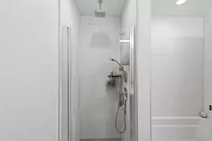 909 Hiawatha Pl S, Seattle, WA 98144 - Photo 16