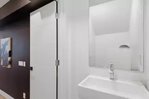 909 Hiawatha Pl S, Seattle, WA 98144 - Photo 12