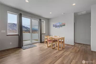 436 Hammond Lane, Rock Island, WA 98850 - Photo 14