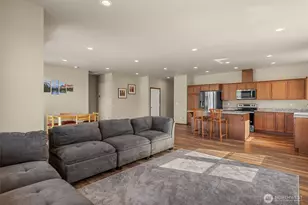 436 Hammond Ln, Rock Island, WA 98850 - Photo 12