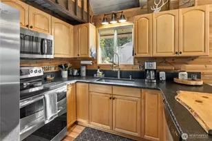 110 Deer Pt Ln, Ronald, WA 98940 - Photo 8