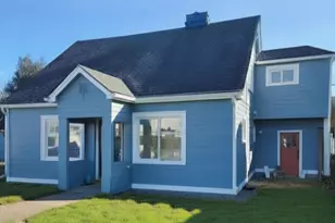 1029 Cleveland, Aberdeen, WA 98520 - Photo 2