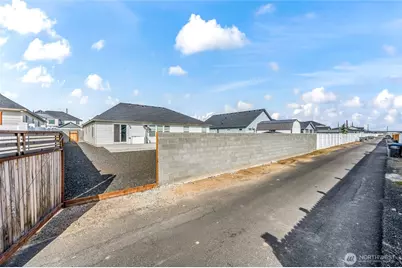 730 L St. NE, Quincy, WA 98848 - Photo 30