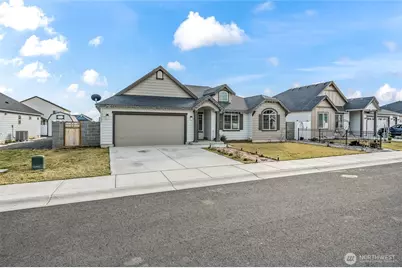 730 L St. NE, Quincy, WA 98848 - Photo 2