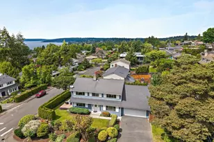 10602 NE 60th St, Kirkland, WA 98033 - Photo 32