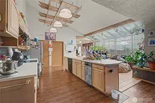 2238 S Crestmont Dr, Moses Lake, WA 98837 - Photo 8