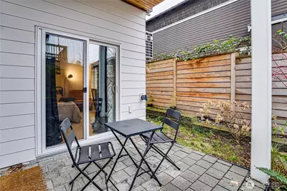 2014 E Pine Street #B, Seattle, WA 98122 - Photo 26