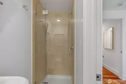 633 NW 85th Street #101, Seattle, WA 98117 - Photo 16