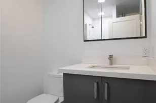 4727 36th Ave SW, Seattle, WA 98126 - Photo 4